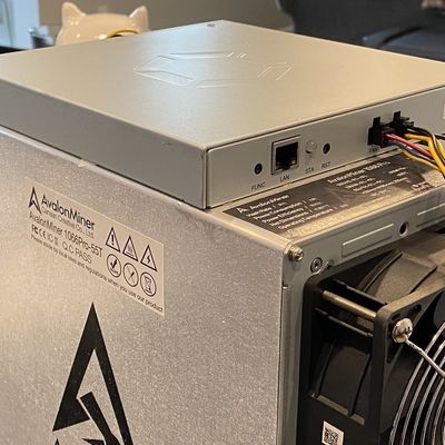 SHA 256 Bitcoin Miner Machine 3192W Canaan Avalon 1066 Pro 55TH