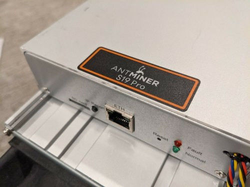 3250W Bitcoin Miner Machine Bitmain Antminer S19Pro 110TH